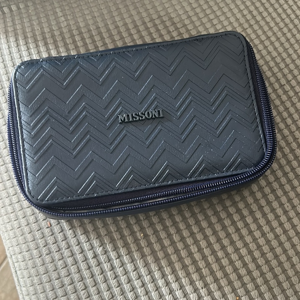 NWOT Missoni | Leather Travel Box for Accessories + Toiletries | Missoni X Delta - Picture 5 of 9